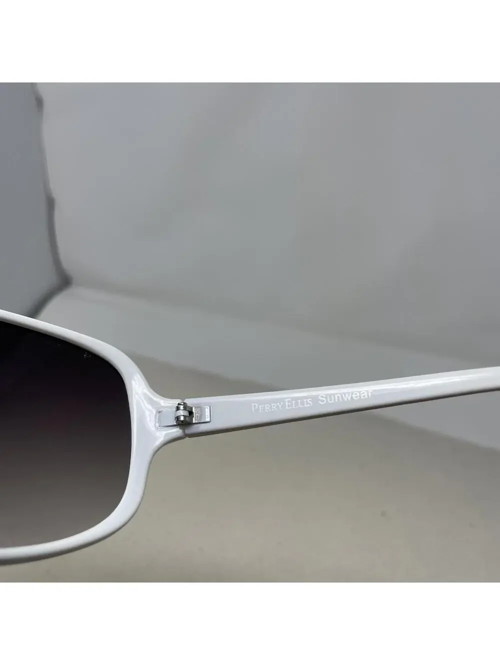 Perry Ellis Men's White and Silver Sunglass